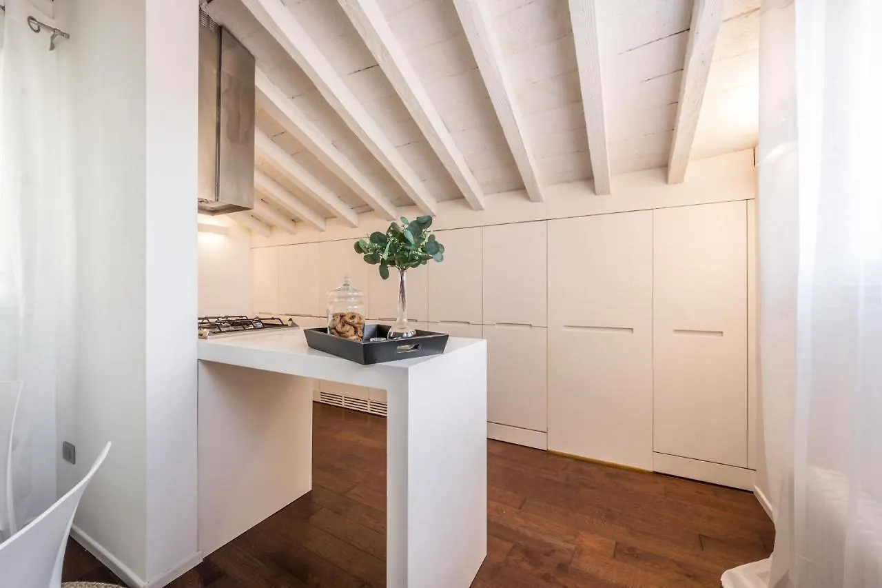 Lejlighed Emilia Suite Urban Modena